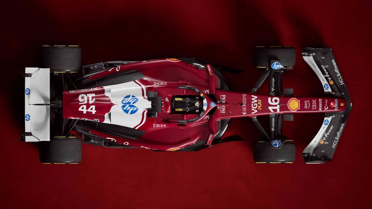 El Ferrari SF-25 al descubierto, así es el nuevo F1 de Hamilton y Leclerc