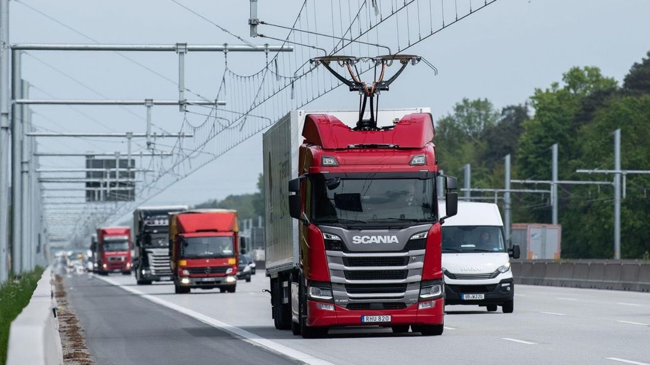 Las pruebas de la 'autopista eléctrica' alemana se han interrumpido a la espera de hacer públicos los primeros resultados