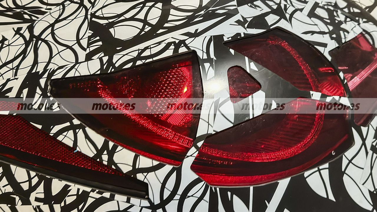 Estas fotos espía son las más reveladoras (y curiosas) del nuevo Mercedes CLA eléctrico antes de su esperado debut 10