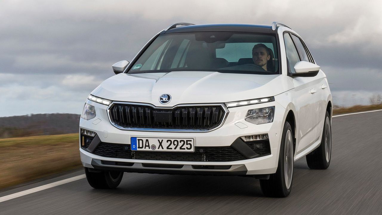 Extra de potencia para el Skoda Kamiq más barato, la gama 2025 estrena versión para el acabado Essence