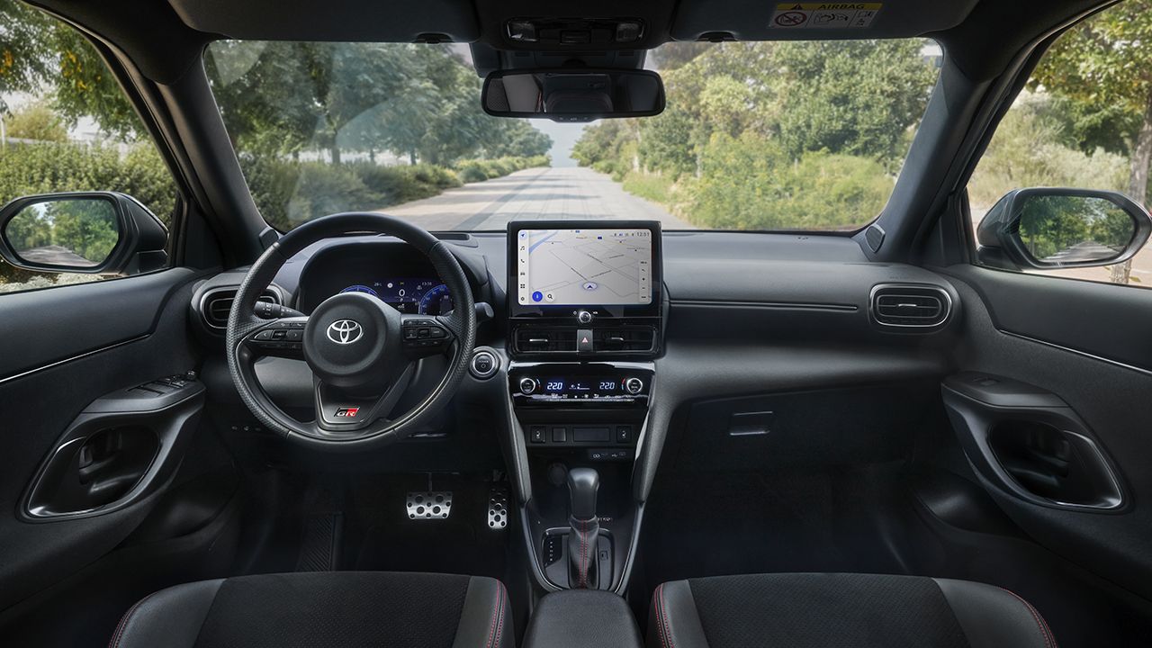 Toyota Yaris Cross 2025 - interior