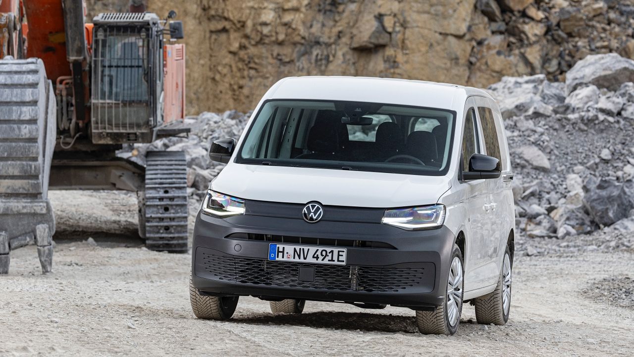 Prueba Volkswagen Caddy PHEV, la gran importancia de la etiqueta en el día a día