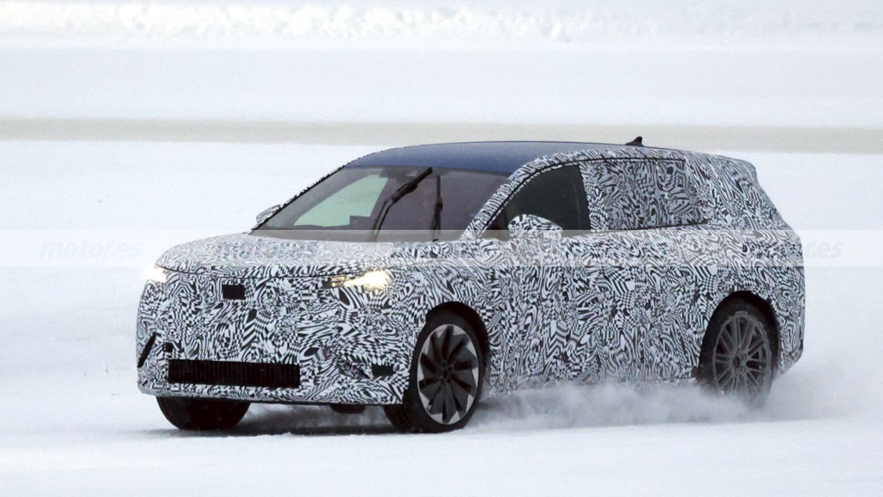 Skoda pone a prueba su gran SUV eléctrico en el hielo, el futuro rival del KIA EV9 sigue su desarrollo 5