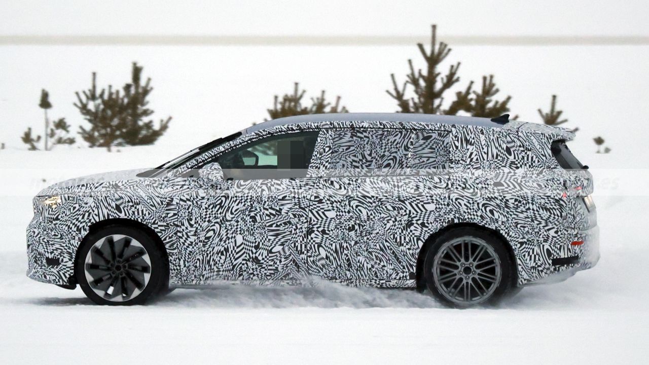 Skoda pone a prueba su gran SUV eléctrico en el hielo, el futuro rival del KIA EV9 sigue su desarrollo 13