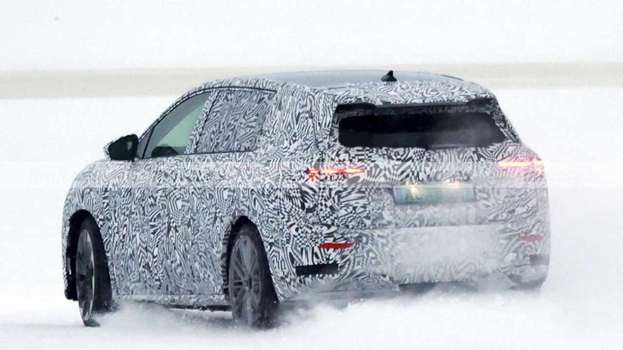 Skoda pone a prueba su gran SUV eléctrico en el hielo, el futuro rival del KIA EV9 sigue su desarrollo 22
