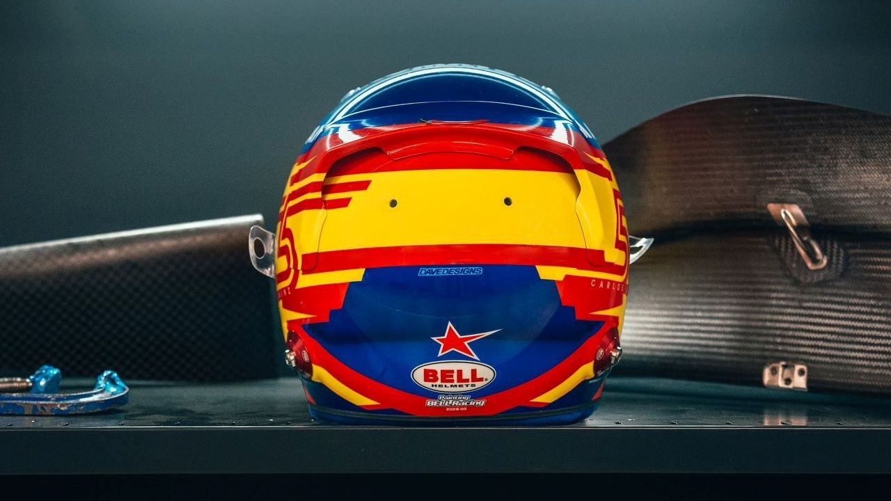 Así es el nuevo casco de Carlos Sainz para la temporada 2025 con Williams