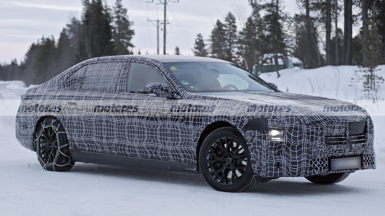 El BMW Serie 7 2026 sorprende en las pruebas de invierno con una actualización a contracorriente 9