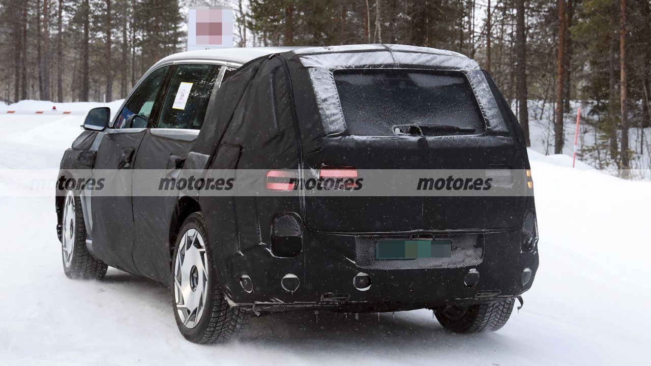 El Genesis GV90 no se conforma con ser lujoso, quiere desafiar a Rolls-Royce en el terreno de los coches eléctricos 21