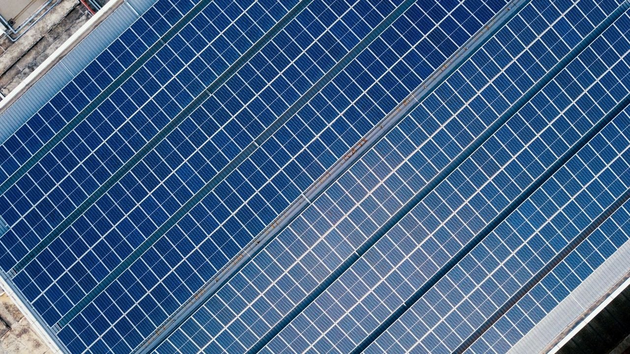 Japón prepara un superpanel solar capaz de generar energía para seis millones de hogares