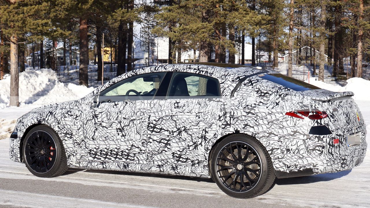 El nuevo Mercedes CLA AMG eléctrico destapa interesante detalles, una bestia con 150 CV más que el de gasolina 11