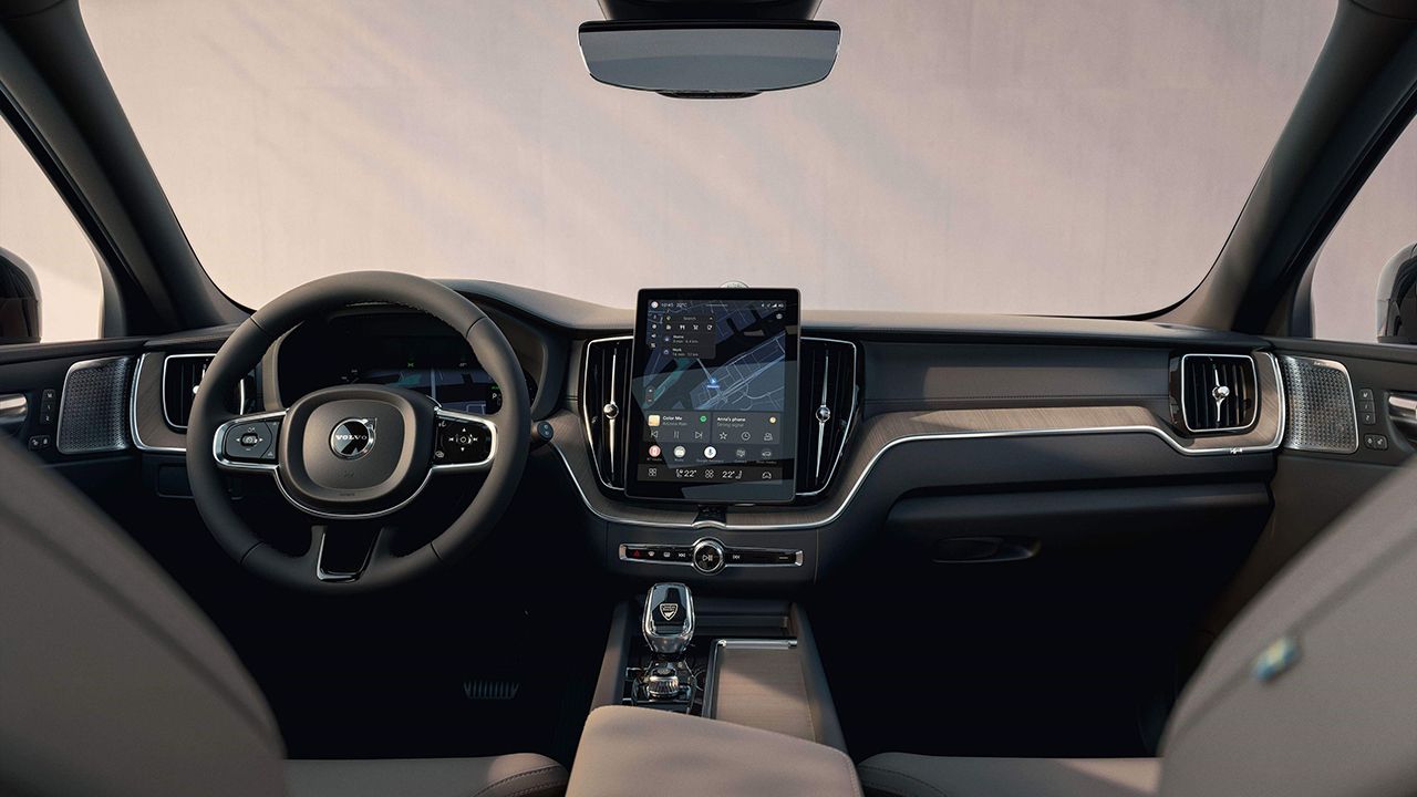 Volvo XC60 2025 - interior