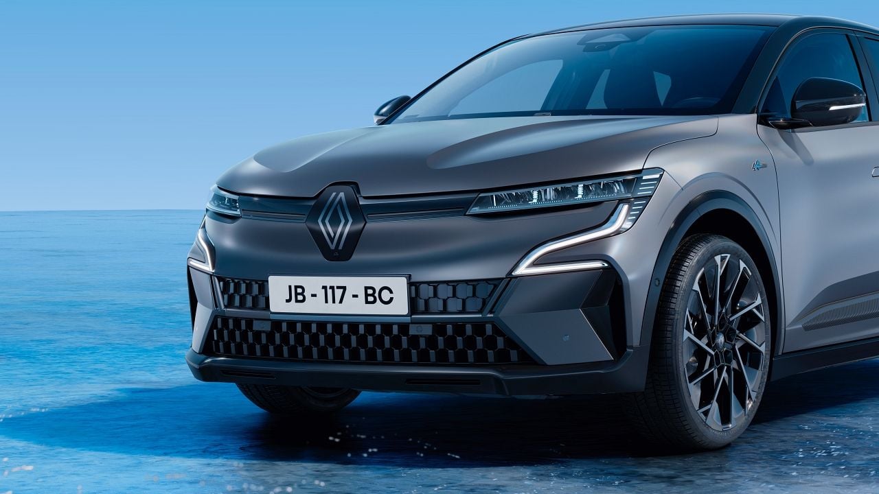 Renault actualiza la gama del Megane E-TECH, más deportividad, más potencia de carga y un precio muy competitivo