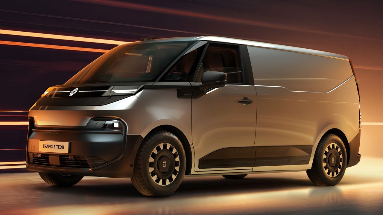 La nueva Renault Trafic E-Tech llega con 800 V, adiós al reinado de Ford en el sector de los comerciales