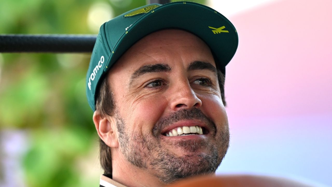 Alonso revela los puntos clave de su reunión con Newey