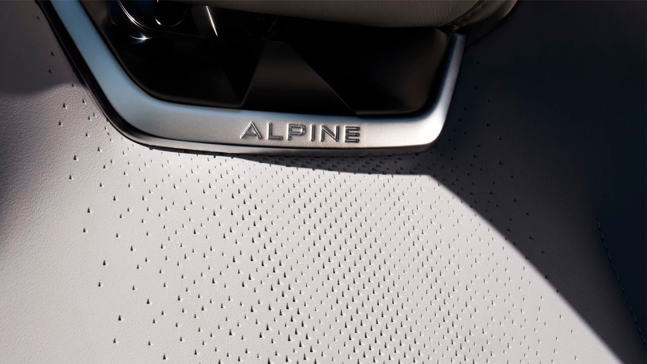 Alpine se prepara para su mayor revolución, y el nuevo A390 está a punto de salir de la sombra