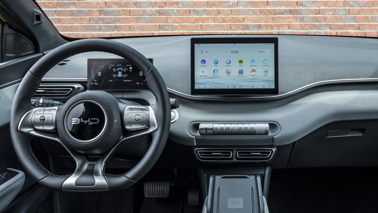 BYD Dolphin Surf