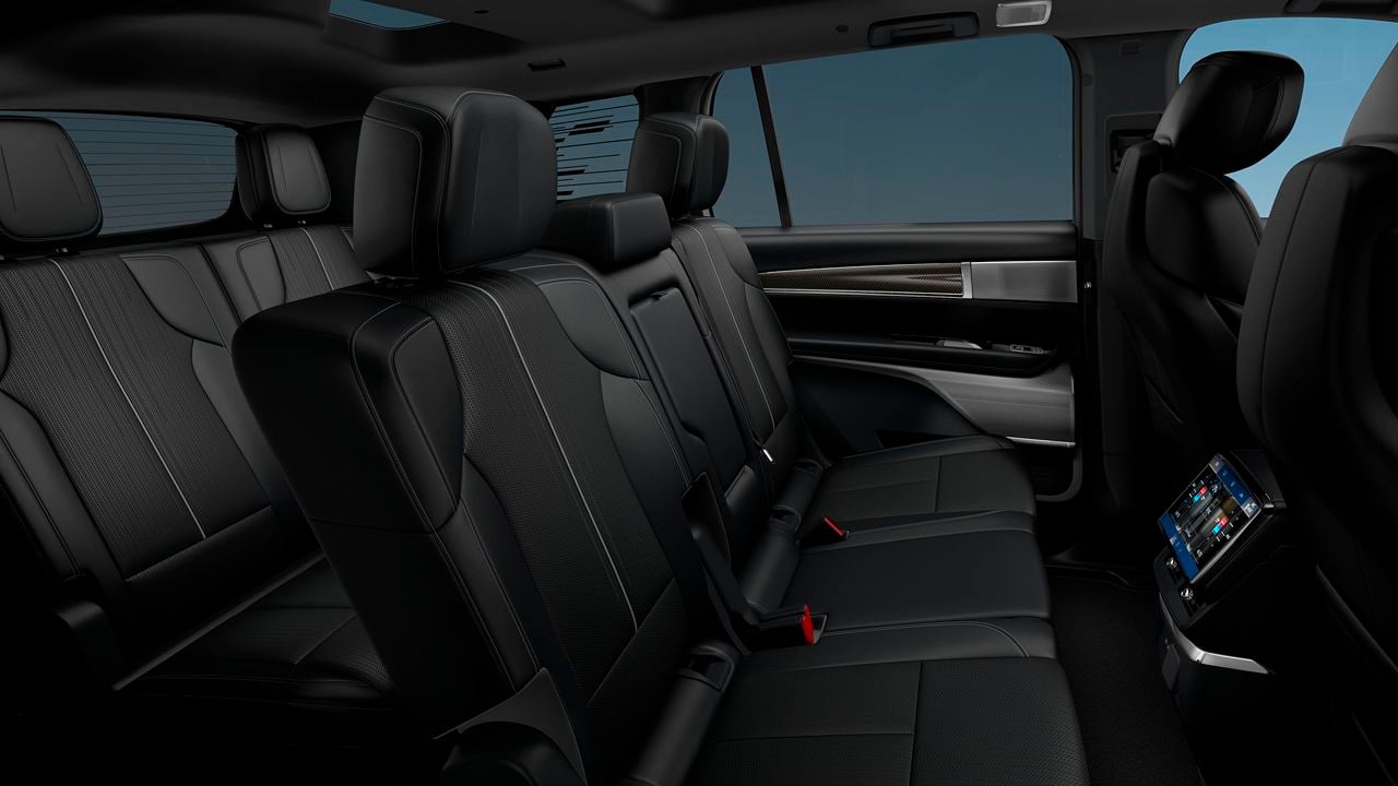 Cadillac VISTIQ 2026