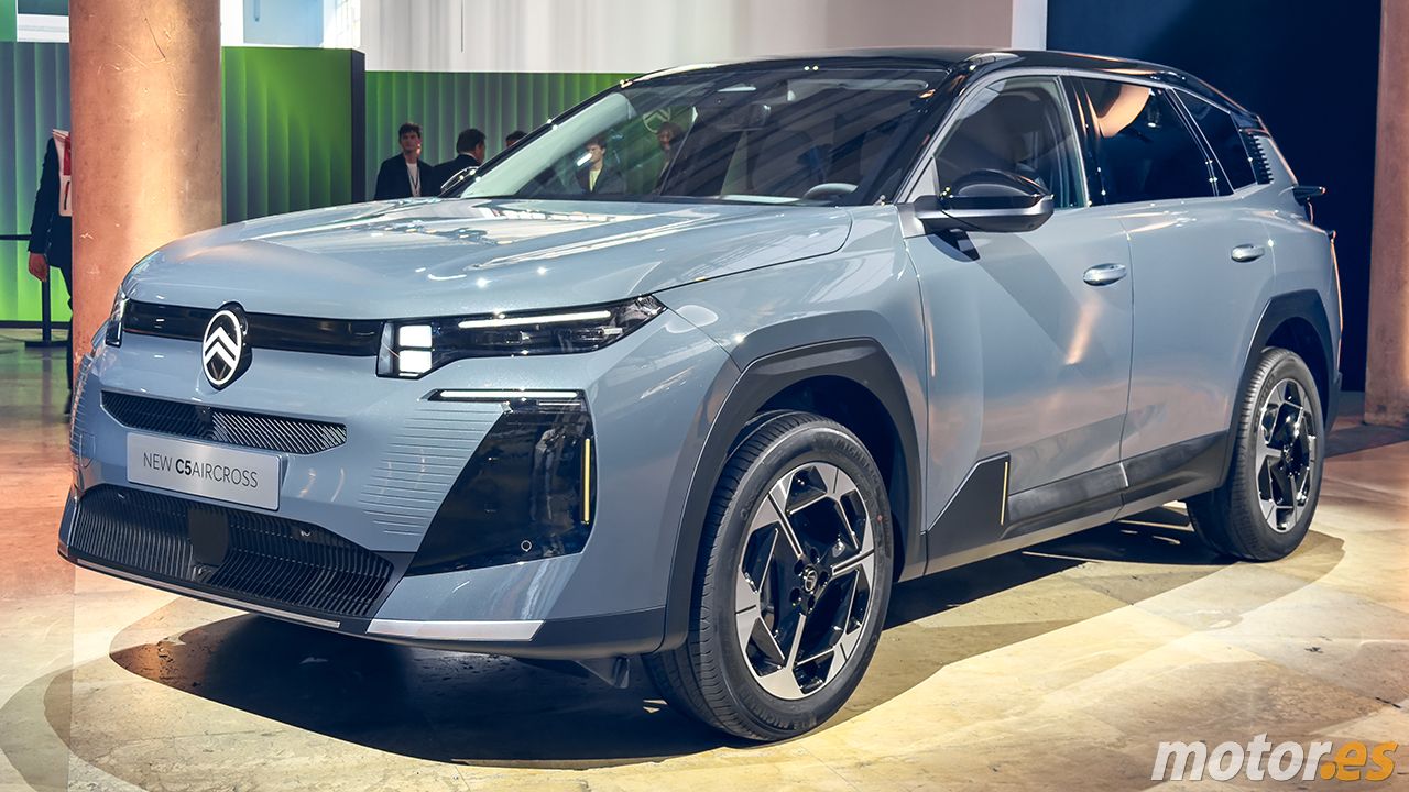 Nuevo Citroën C5 Aircross 2025, renovación total para el SUV francés que estrena una variante eléctrica