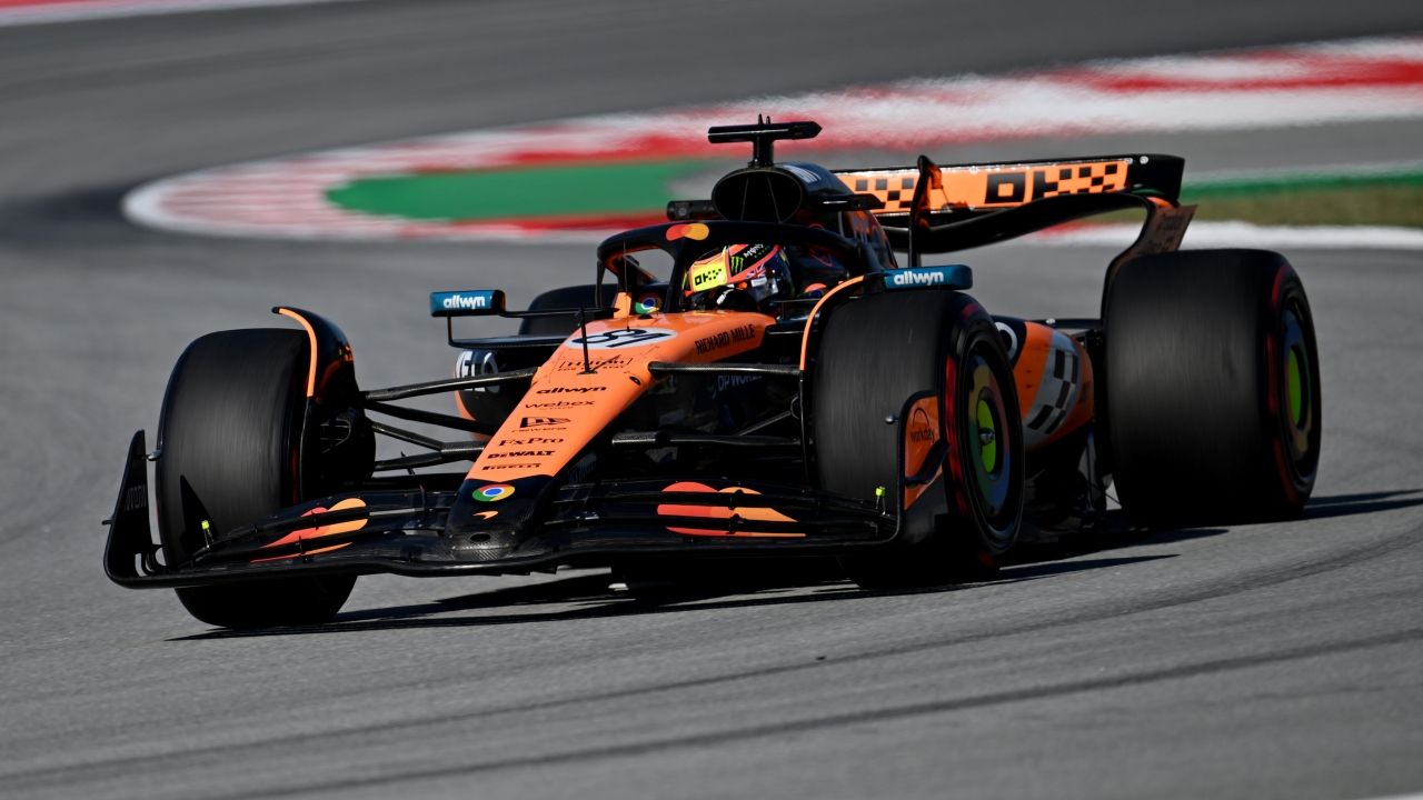 Piastri domina, Alonso permanece y Sainz preocupa en el último ensayo de clasificación
