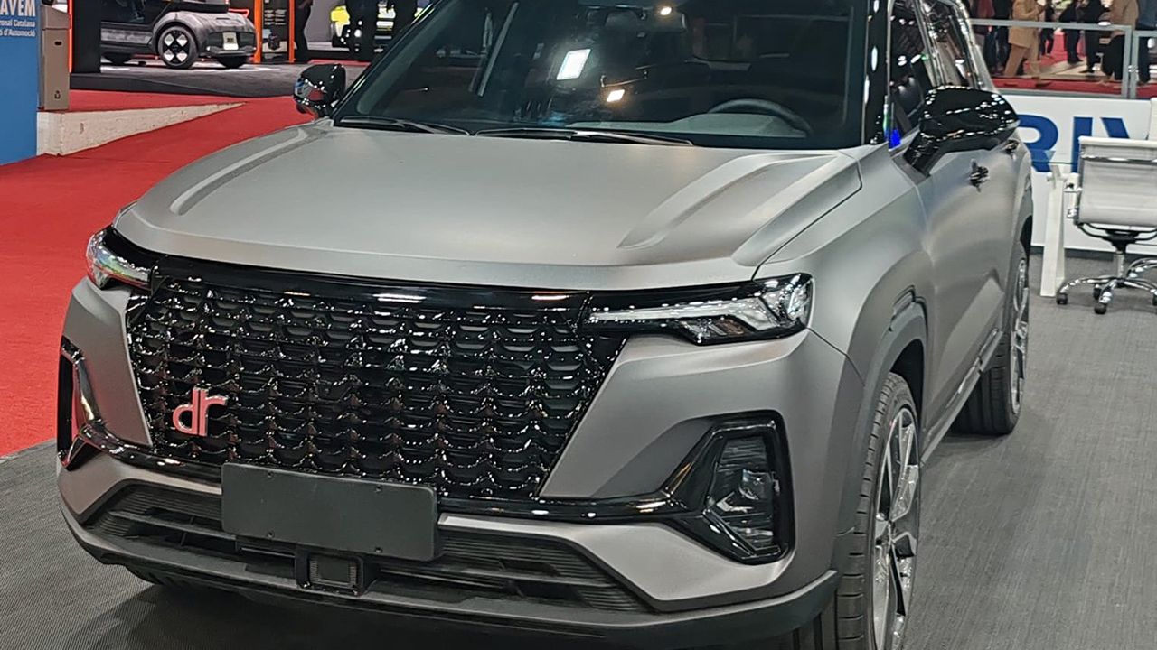 DR Automobiles