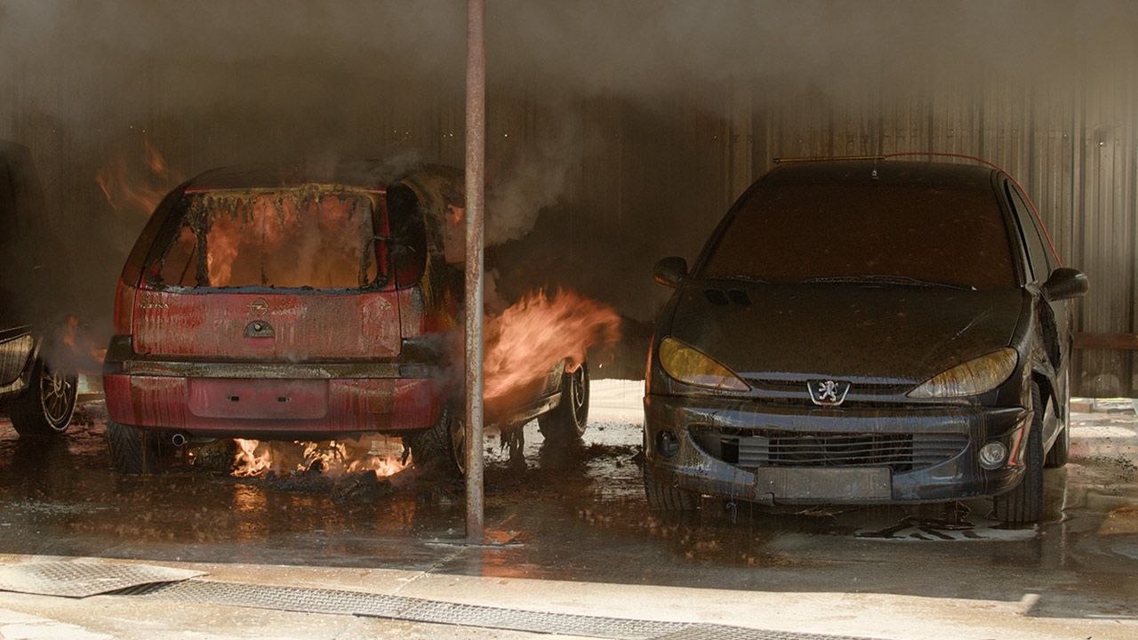 El invento español que el mundo necesita, salva vidas y frena los incendios de coches eléctricos
