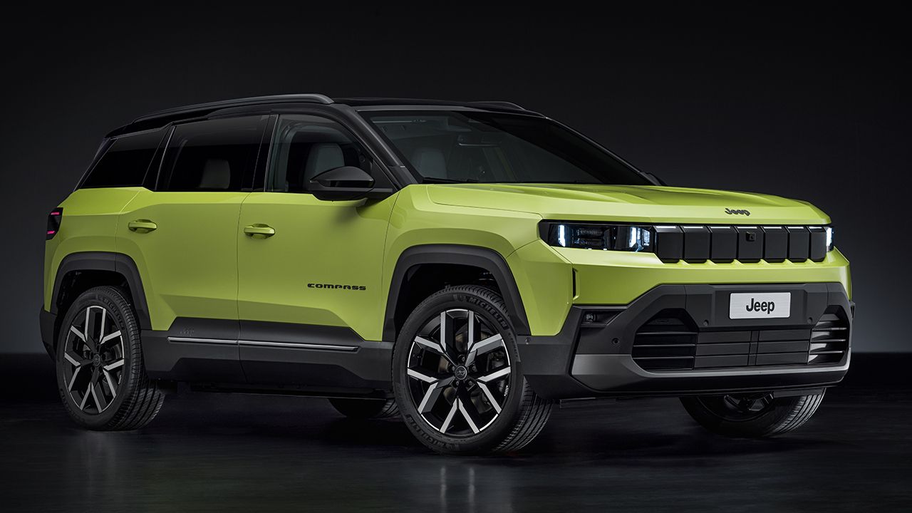Nuevo Jeep Compass 2025, el SUV que no le teme al todoterreno estrena generación y una inédita variante eléctrica