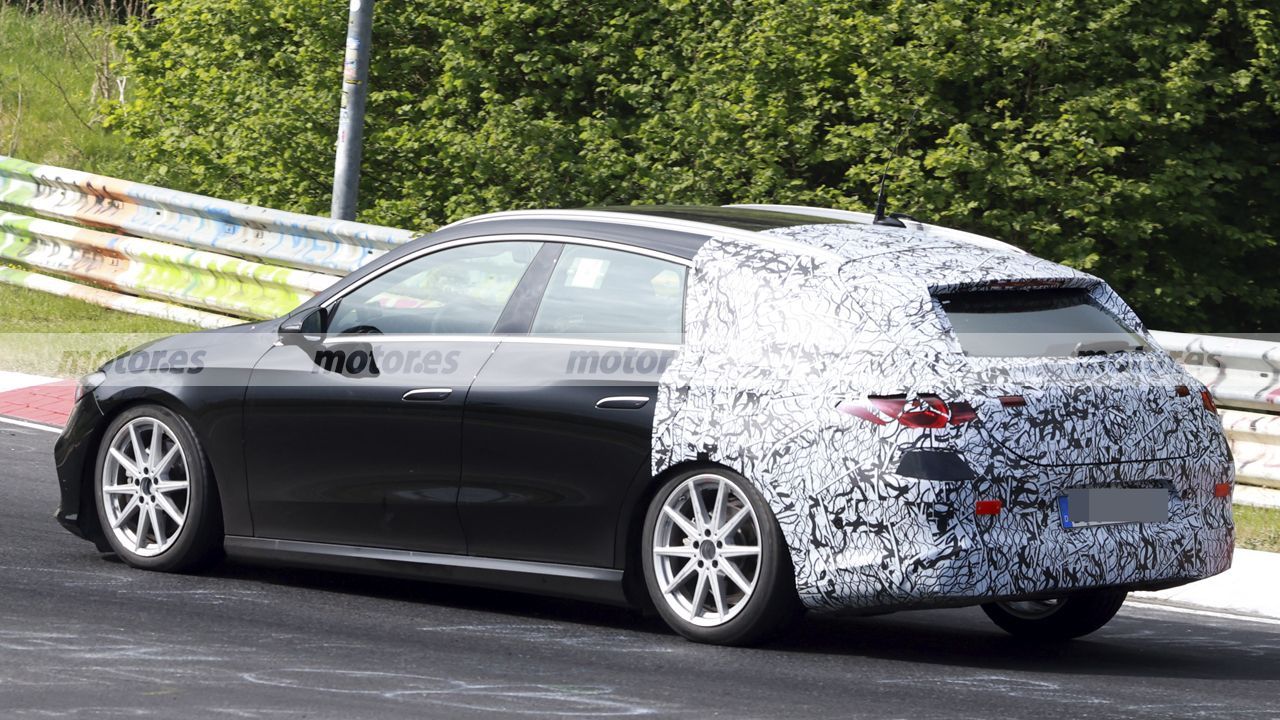 Fotos espía Mercedes CLA Shooting Brake 2026