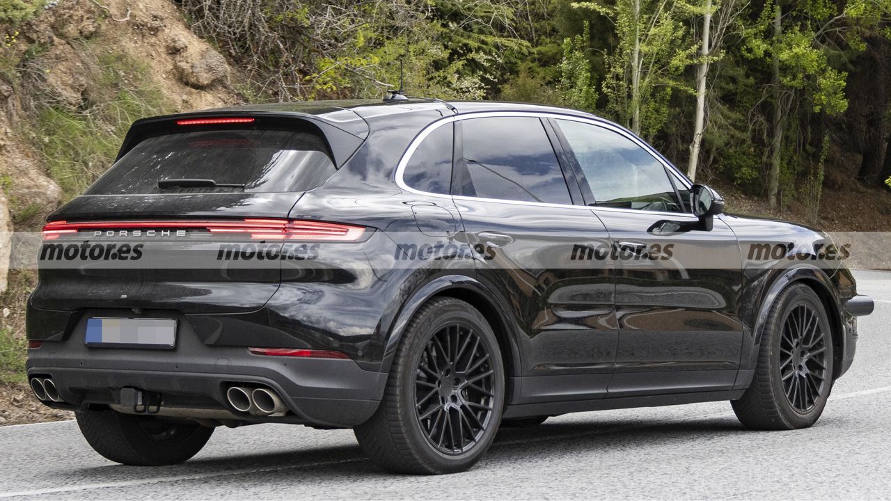 Fotos EspÍA Porsche Cayenne 2027.