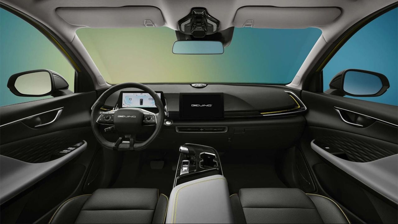 BAIC X55 - interior