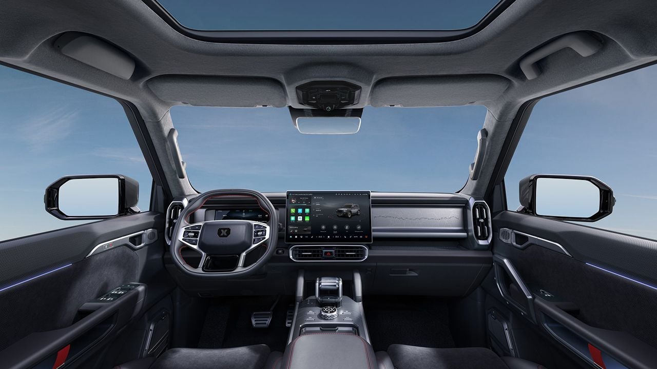 ICH-X K3 - interior