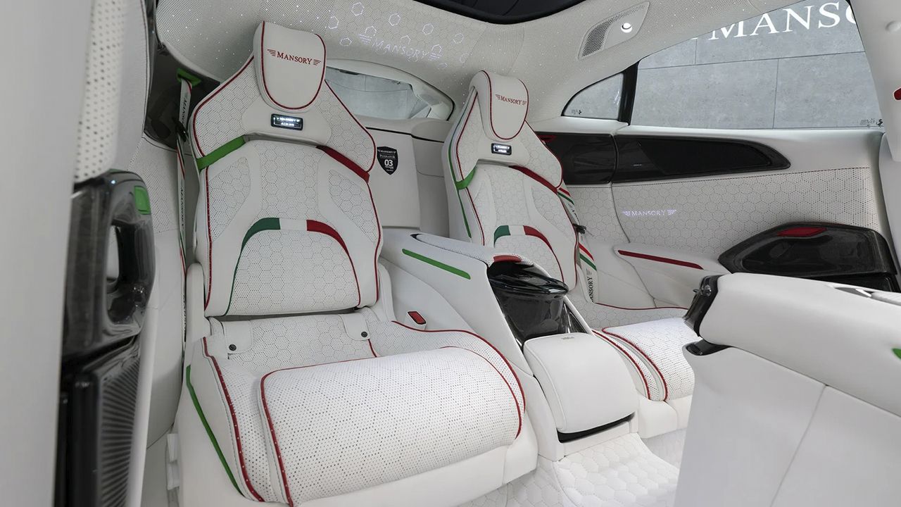 Ferrari Purosangue Pugnator Tricolore Mansory