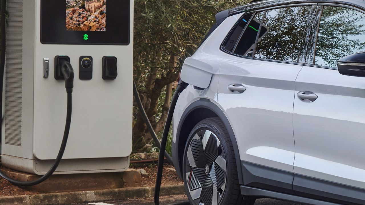 Es el coche eléctrico más pequeño de Skoda, también el más nuevo, pero ya es un rotundo éxito