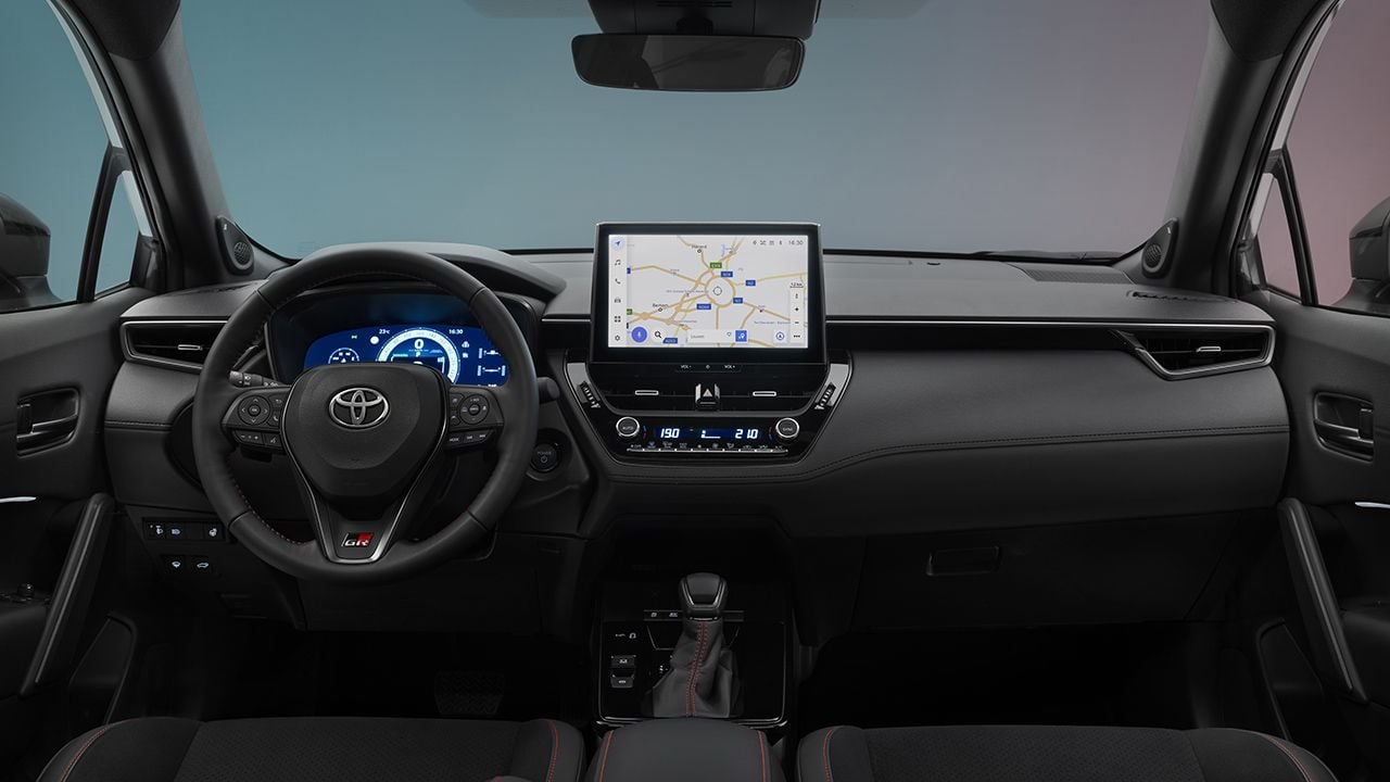 Toyota Corolla Cross 2025 - interior
