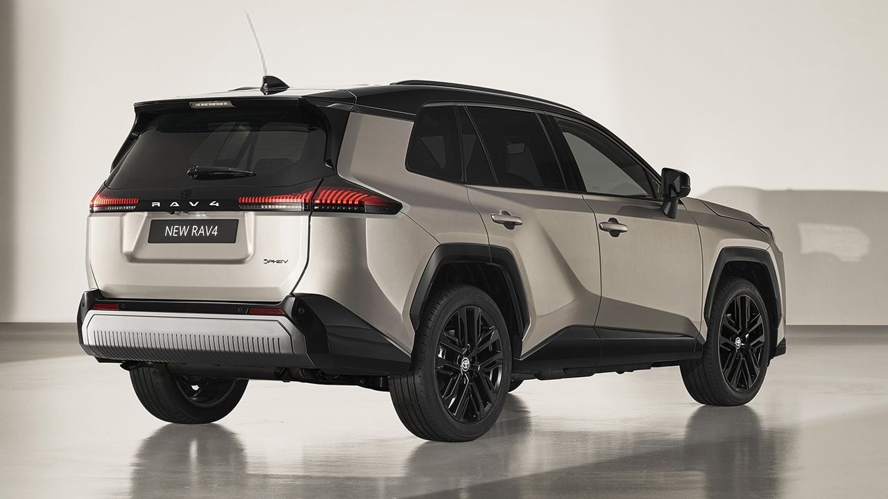 Toyota RAV4 2026 - posterior
