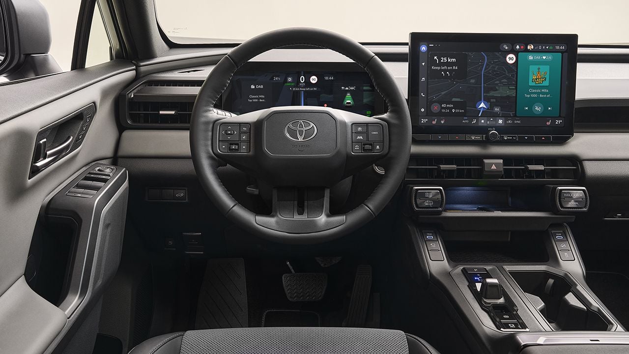 Toyota RAV4 2026 - interior