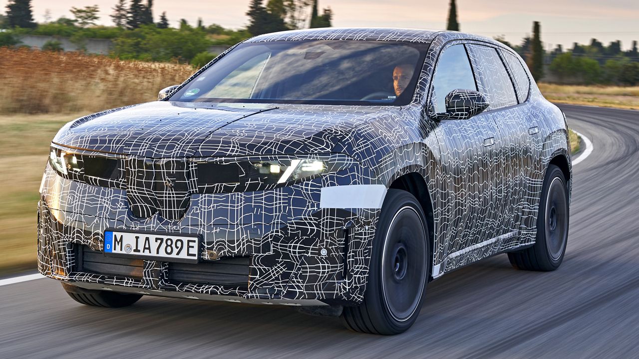 El nuevo BMW iX3 2026 llega con un número que va a hacer temblar a todos los híbridos y diésel