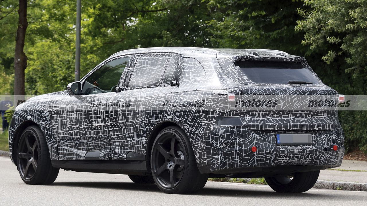 Fotos espía BMW iX5 M70 xDrive 2027