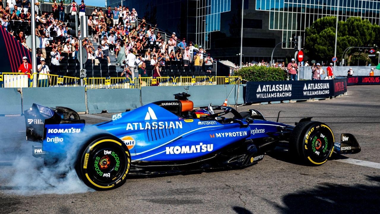 Carlos Sainz se ve triunfador en el GP de Madrid: «Si seguimos así, no descarto que Williams sea la referencia»