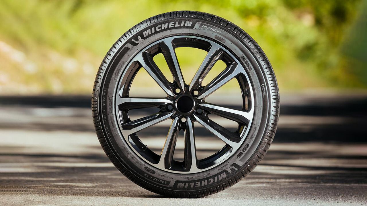 Visitamos La Fábrica Vallisoletana De Michelin, Y Conocemos A Su Nuevo Neumático Estrella: El Primacy 5 2 Visitamos La FÁBrica Vallisoletana De Michelin, Y Conocemos A Su Nuevo NeumÁTico Estrella: El Primacy 5