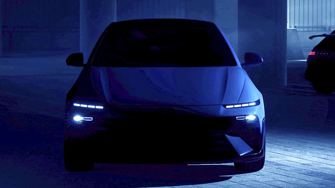 El nuevo Hyundai IONIQ 6 N anuncia su llegada, dispuesto a aguarle la fiesta al inminente Mercedes CLA AMG