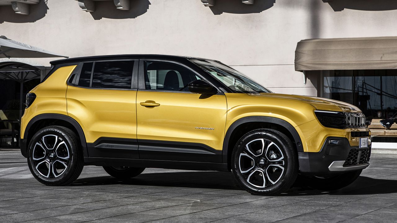 Con alma de todoterreno, etiqueta CERO y más de 150 CV, así es el SUV en oferta de Jeep que debes conocer
