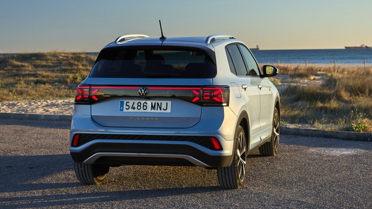 El Volkswagen T-Cross Estrena La Gama 2026, Desaparece Un Acabado Y La Oferta Se Simplifica 2 Volkswagen T-Cross 2026 - Posterior