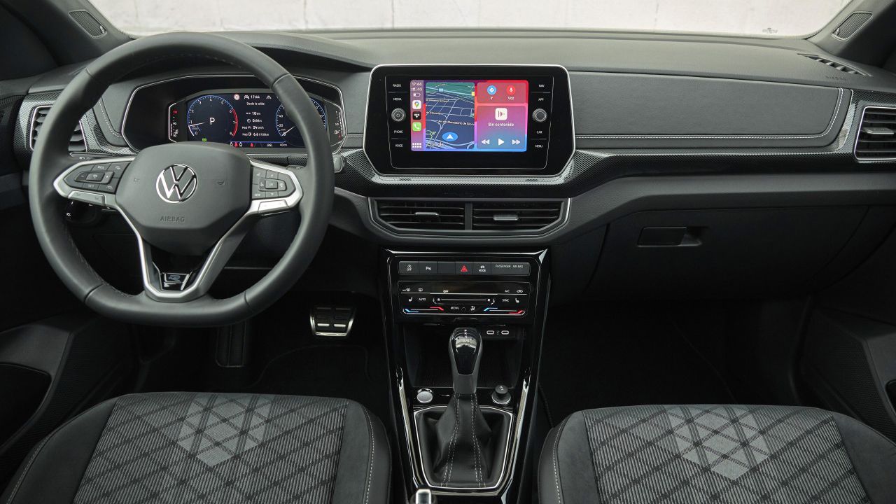 El Volkswagen T-Cross Estrena La Gama 2026, Desaparece Un Acabado Y La Oferta Se Simplifica 3 Volkswagen T-Cross 2026 - Interior