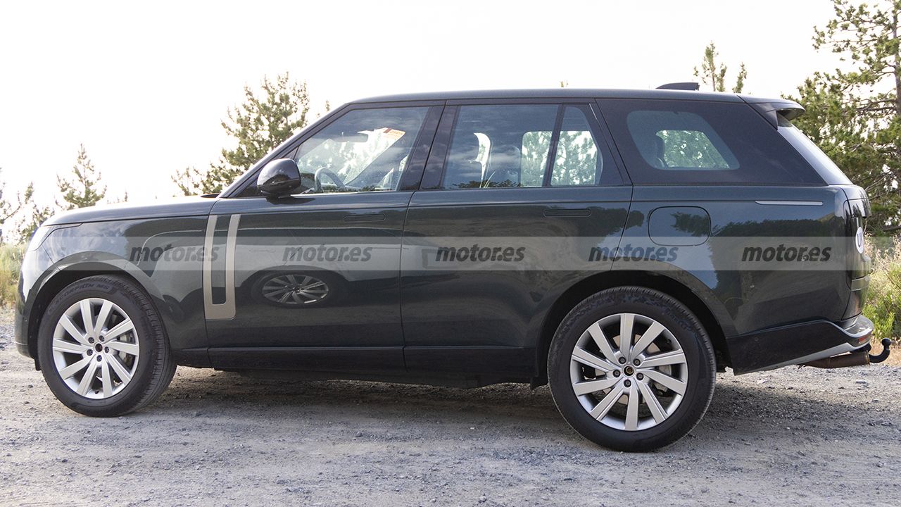 El nuevo Range Rover 2026 cazado por dentro y por fuera, el SUV británico se actualiza 14