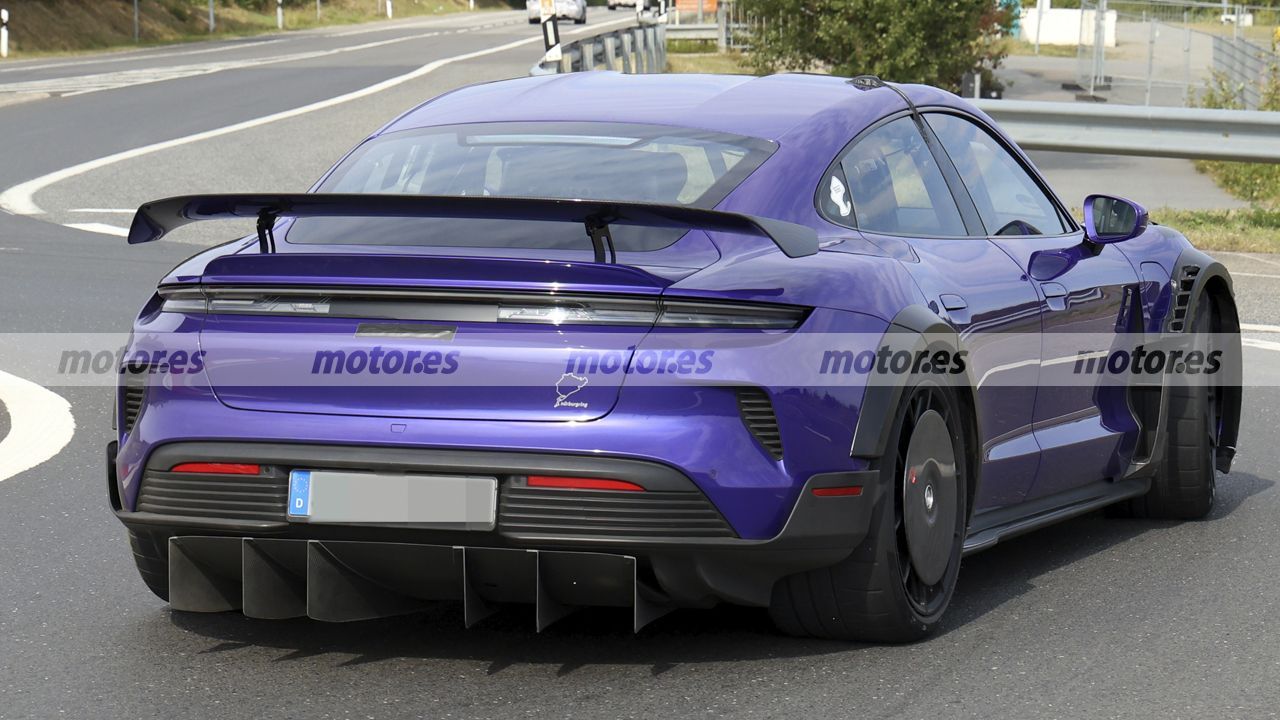 porsche-taycan-turbo-gt-manthey-racing-2025109794-1756395023_12.jpg