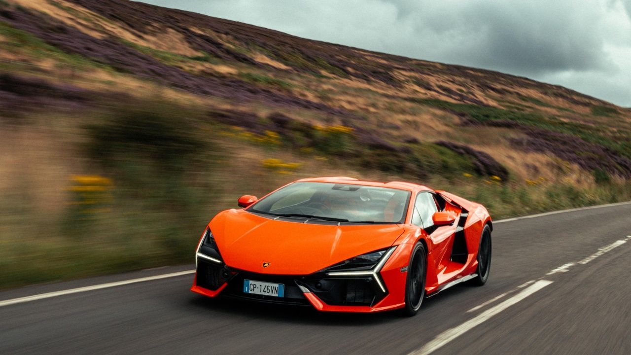 El Lamborghini Revuelto Esconde Un Problema Inesperado Al Dar Marcha 