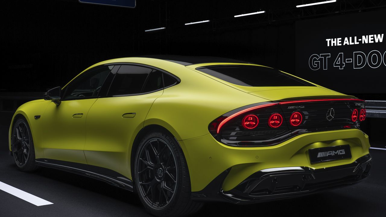 Mercedes-AMG GT 63 Berlina EQ 2027
