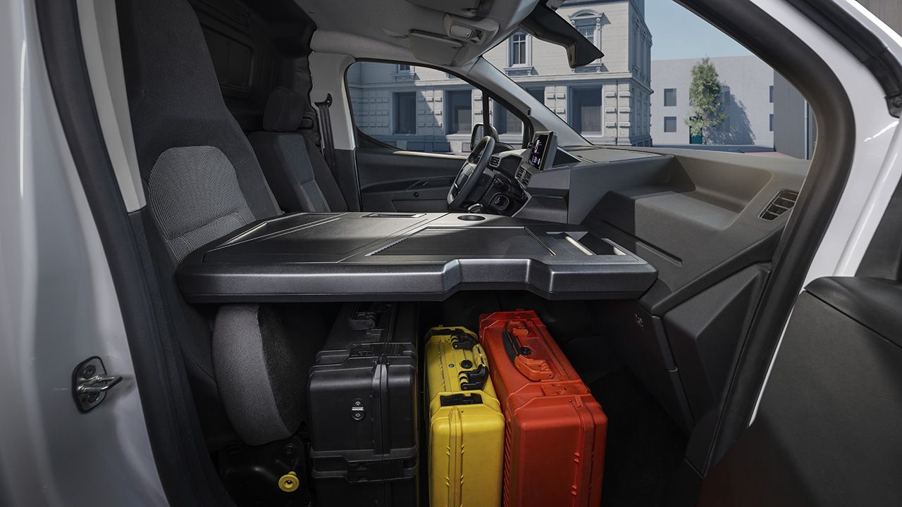 Nuevo citroën berlingo van first, más asequible y práctico para facilitar la vida laboral 5
