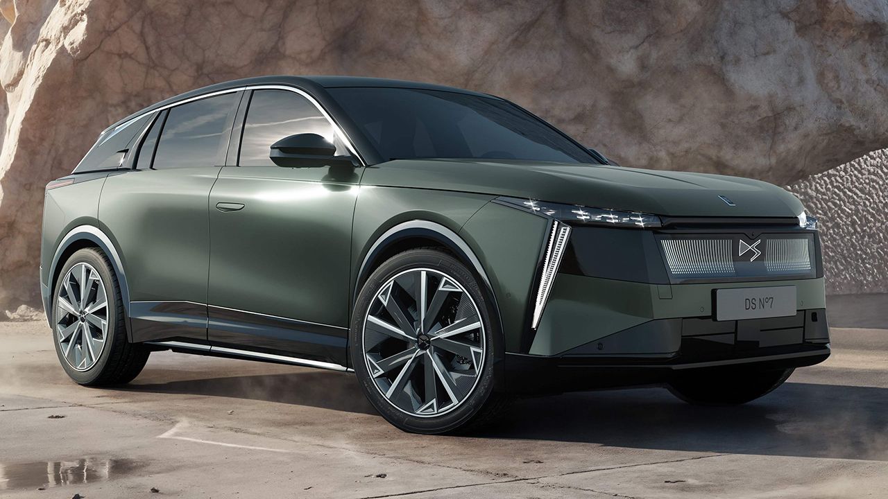 DS Nº7 E-Tense