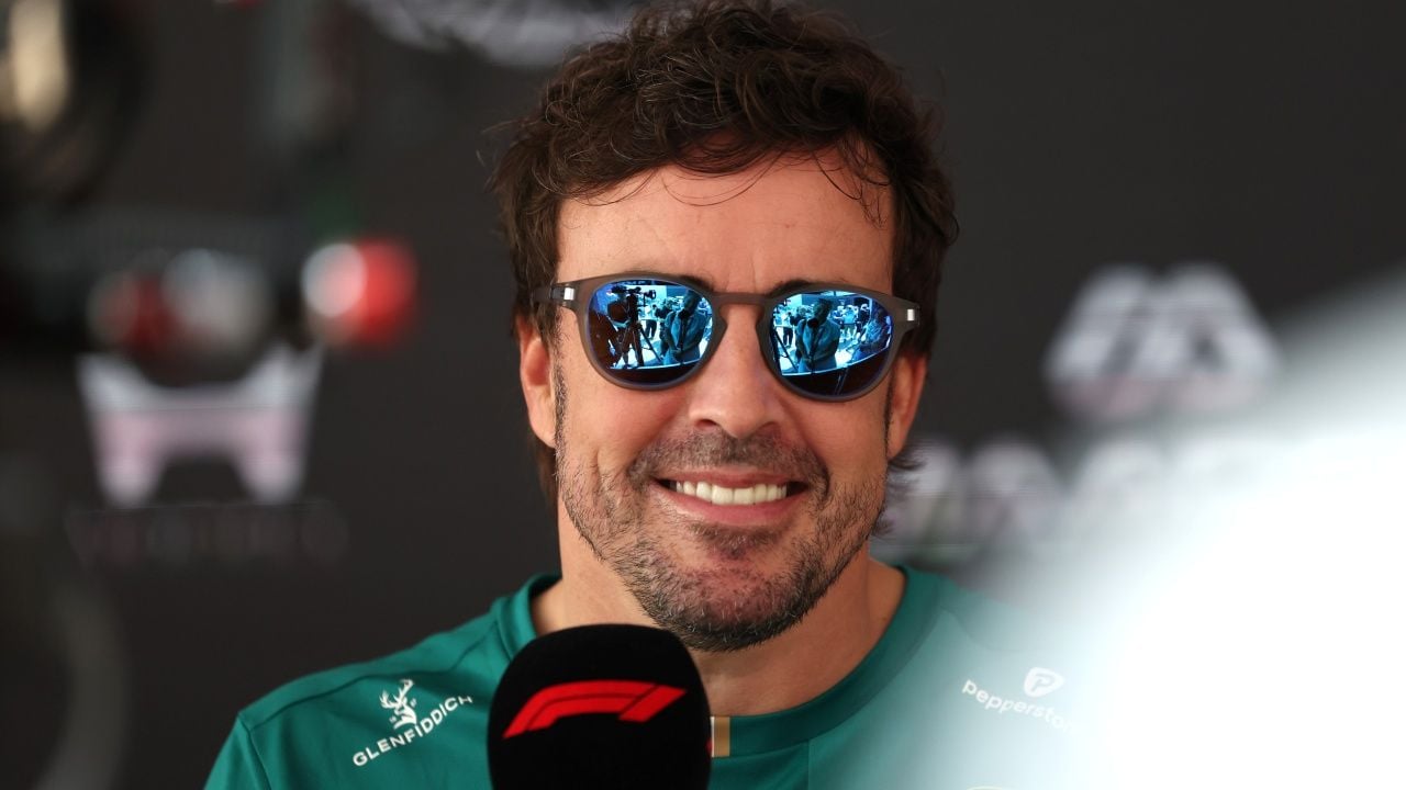 Fernando Alonso solo maneja dos opciones para 2027 y Alpine no es una de ellas